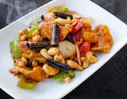 Kai Pad Ma Moeng